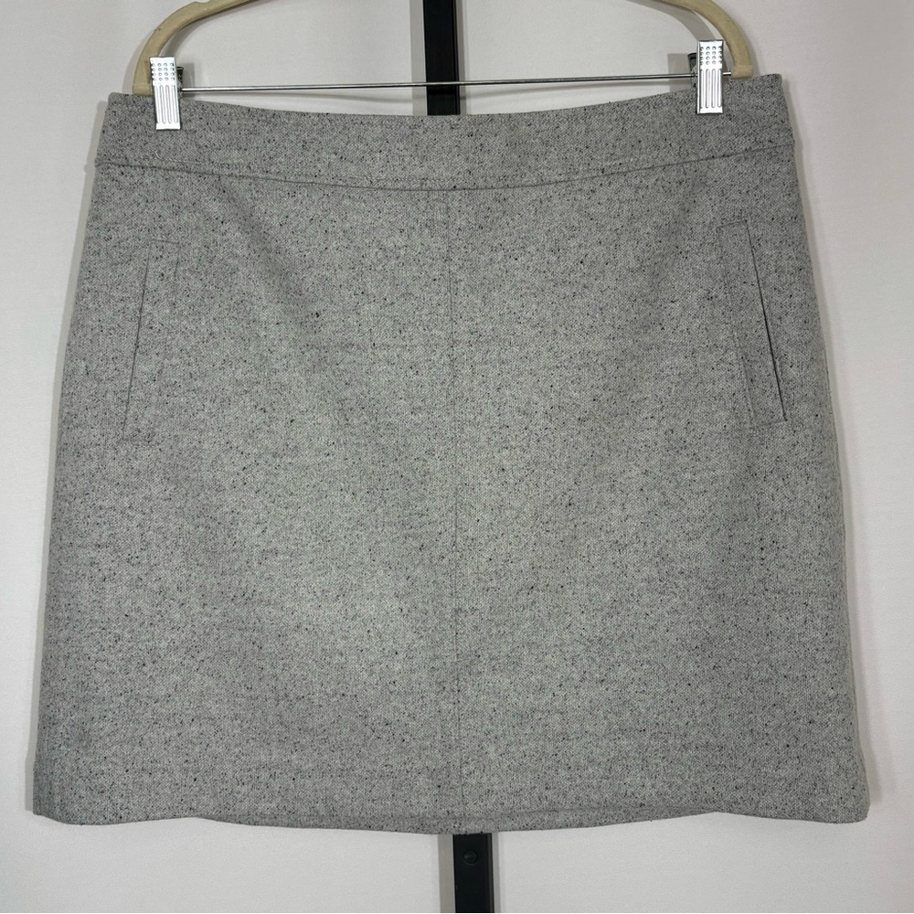 NWT LOFT Wool Blend Skirt in Heather Gray Women’s Size 14